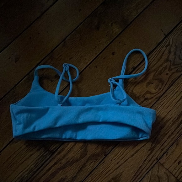 SHIEN size XS light blue bikini top - Picture 2 of 2